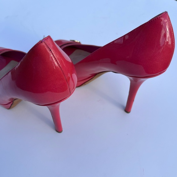 Christian Dior patent leather heels, with gold hardware - Picture 6 of 8